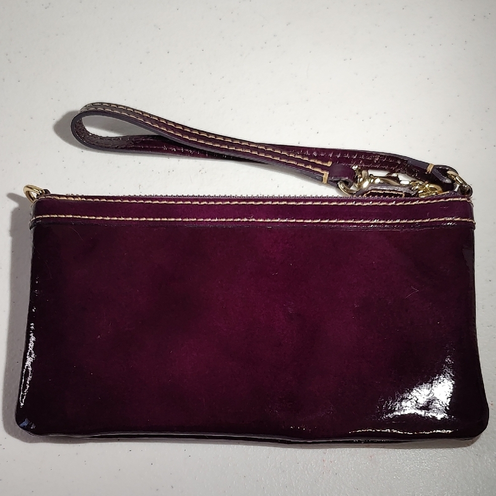 Dooney & Bourke Deep Purple Patent Leather Wristlet Mini Purse - Picture 3 of 16